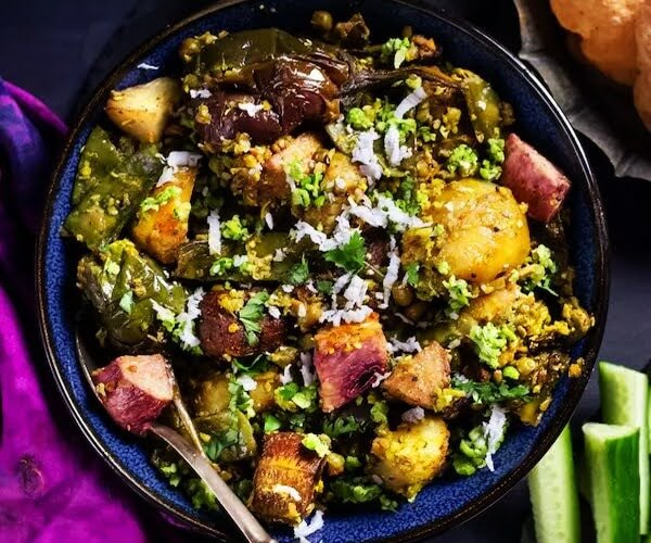 Undhiyu-A-Traditional-Gujarati-Winter-Dish-8