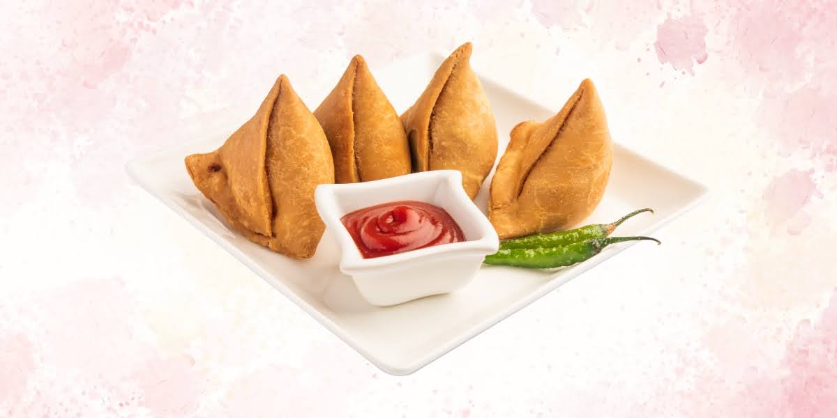 Winter Warmers Best Masala Chai & Savory Indian Street Food Pairings-1