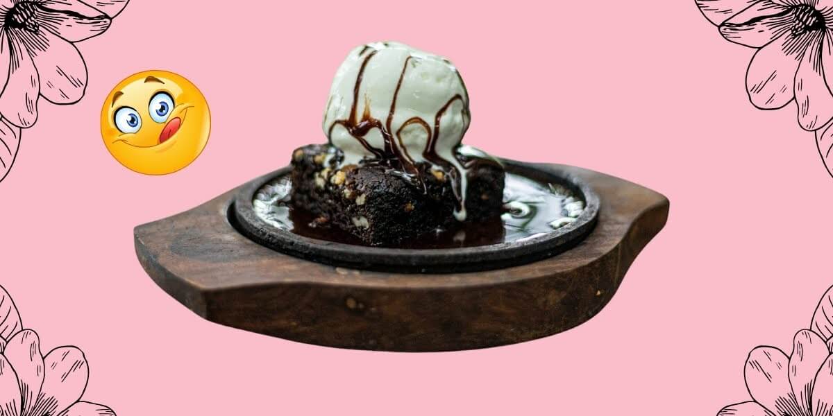 Sizzling Brownie with Ice Cream – The Perfect Hot & Cold Dessert Experience -2