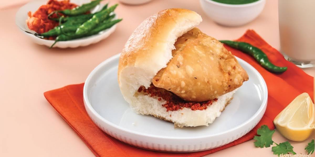 Try Samosa Pav and Samosa Chaat at Vatan 5