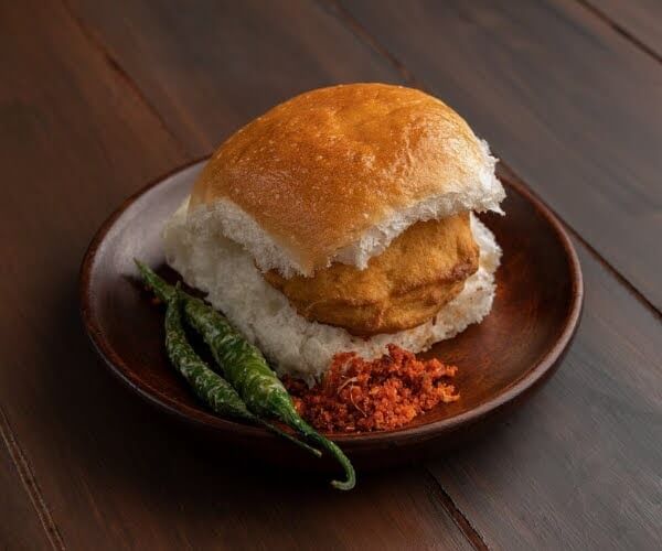 4. Vada Pav – India’s Favorite On-the-Go Snack